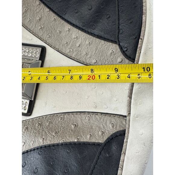 VTG Guess Handbag Y2K Chunky Studded Metal Buckle 
Leather Brown  2000s - Picture 7 of 8